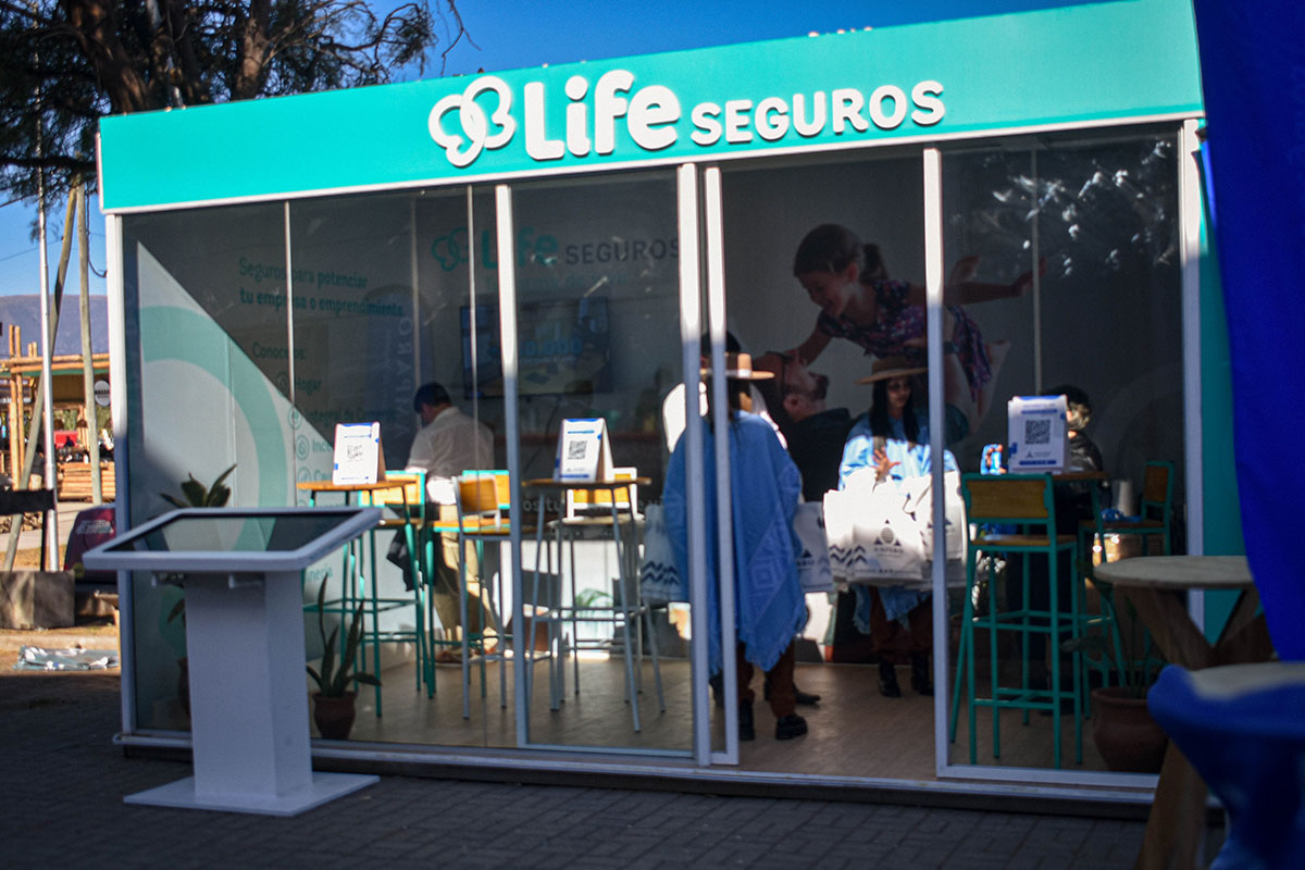 life-seguros-01